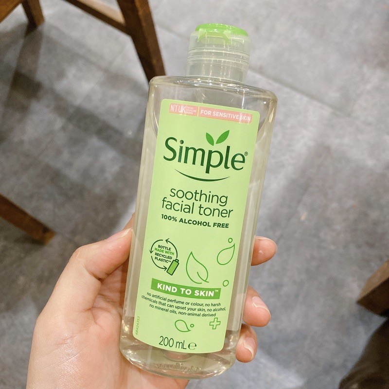 Nước hoa hồng Simple - Toner cho da nhạy cảm - 200ml