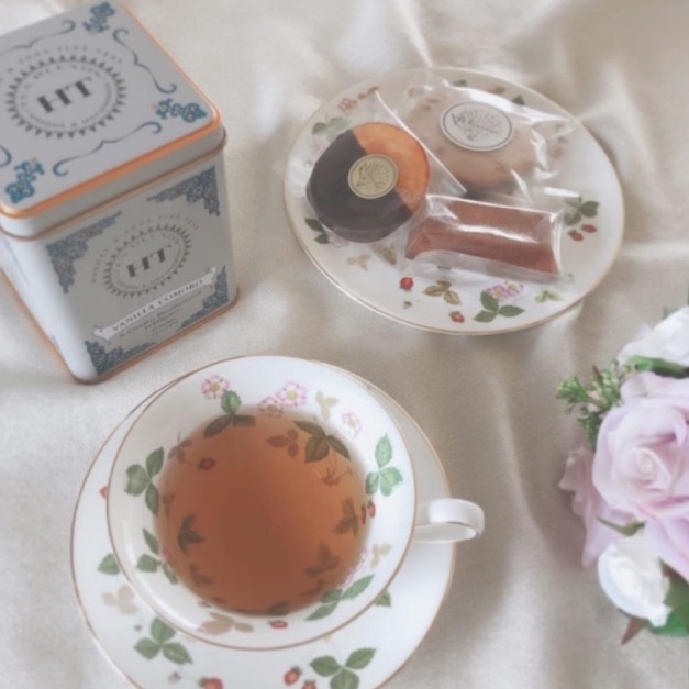 Trà đen vanilla siêu ngon Harney and Sons hộp thiếc