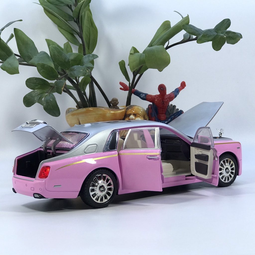 Mô hình xe ô tô kim loại Rolls Royce Phantom VIII tỷ lệ 1:20 mới nhất