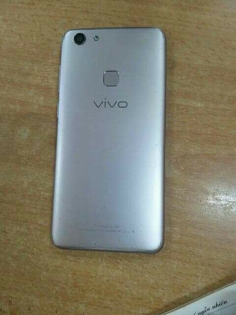 Điện thoại Vivo V7