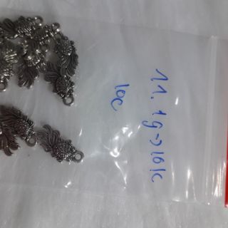 Charm treo hinh con cá 10 cai
