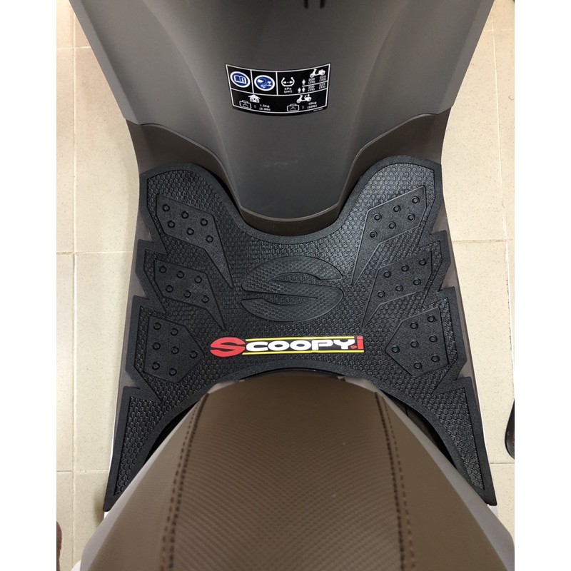 Thảm lót chân xe HONDA SCOOPY