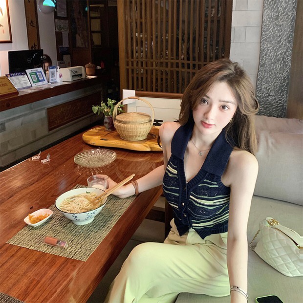 QKOOLE  Áo len không tay cổ chữ V thời trang phong cách Hàn Quốc cho nữ