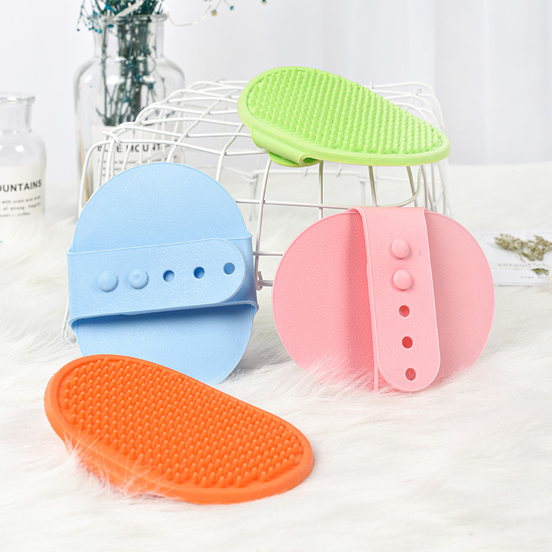 Bàn chải lông thú cưng đeo tay tiện lợi làm từ silicon