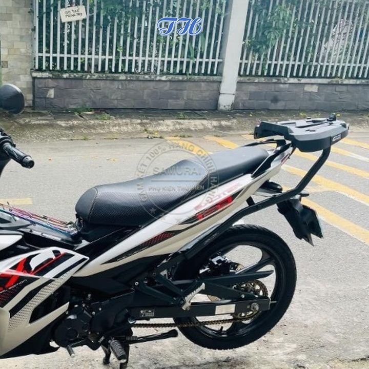 Đế gắn thùng givi M7MN-S có đèn hàng chính hãng bảo hành 1 năm