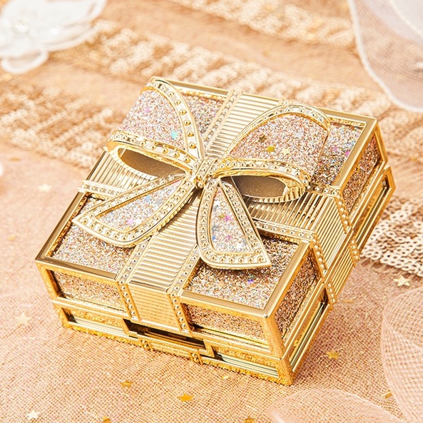 Phấn bắt sáng dạng nén MACK ANDY hai màu sắc có nơ ba chiều bằng nhựa | BigBuy360 - bigbuy360.vn