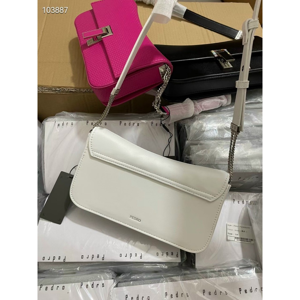 Túi Xách Nữ P.ed.r.o Kẹp Nách Khóa Nhấn Size 24cm