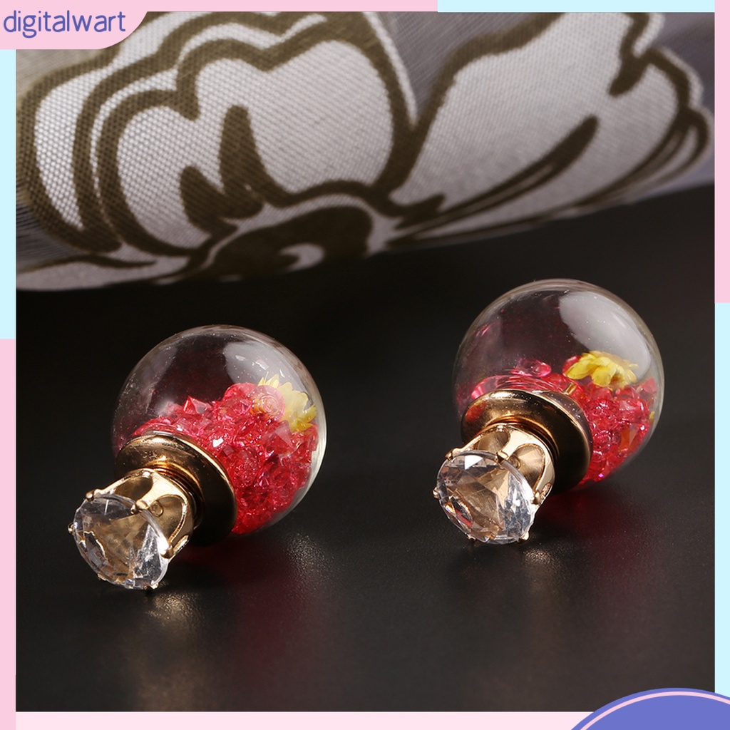 Cặp khuyên tai thiết kế quả cầu thủy tinh chứa hoa giả sang trọng cá tính dành cho nữ