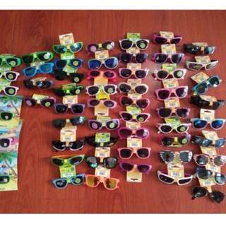 Kính mát chống 100% tia UV cho bé của Đức