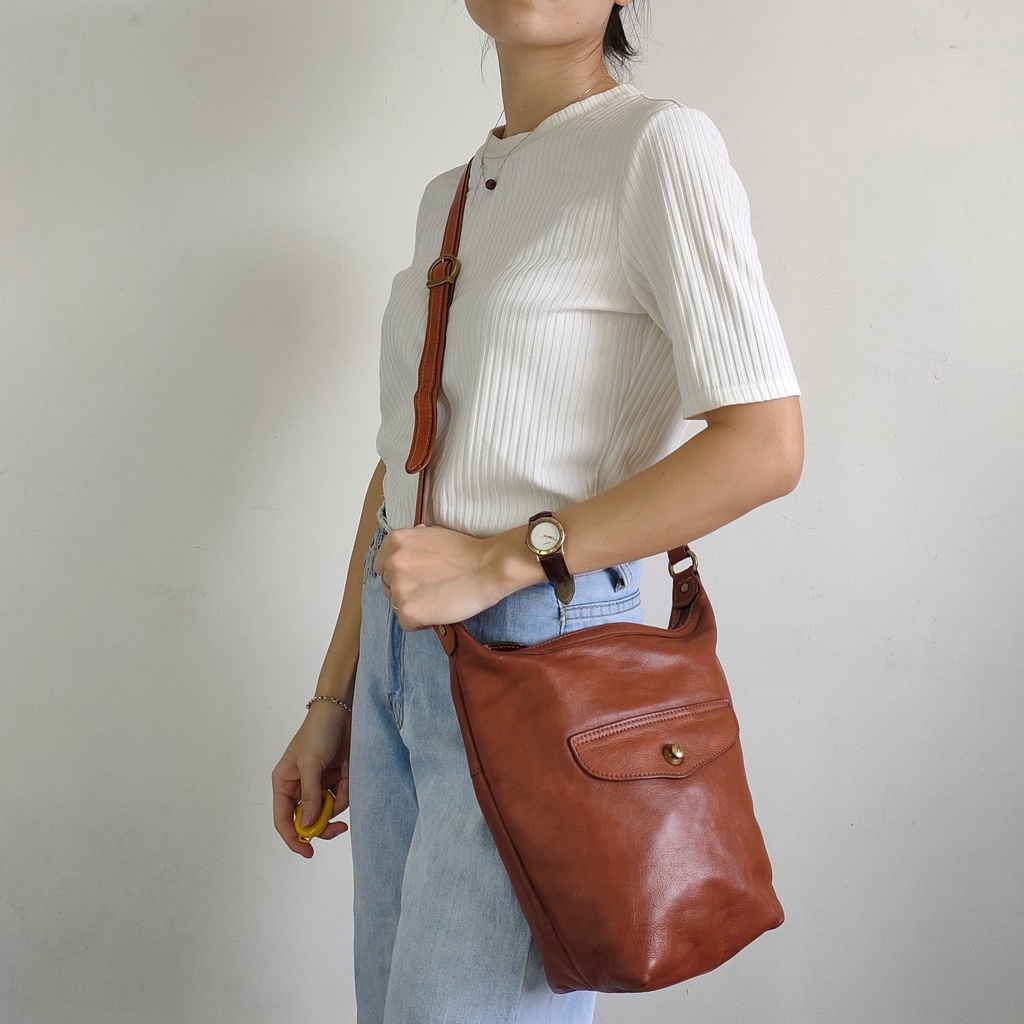 Túi đeo chéo da thật secondhand Đồ Si Bon, TD457