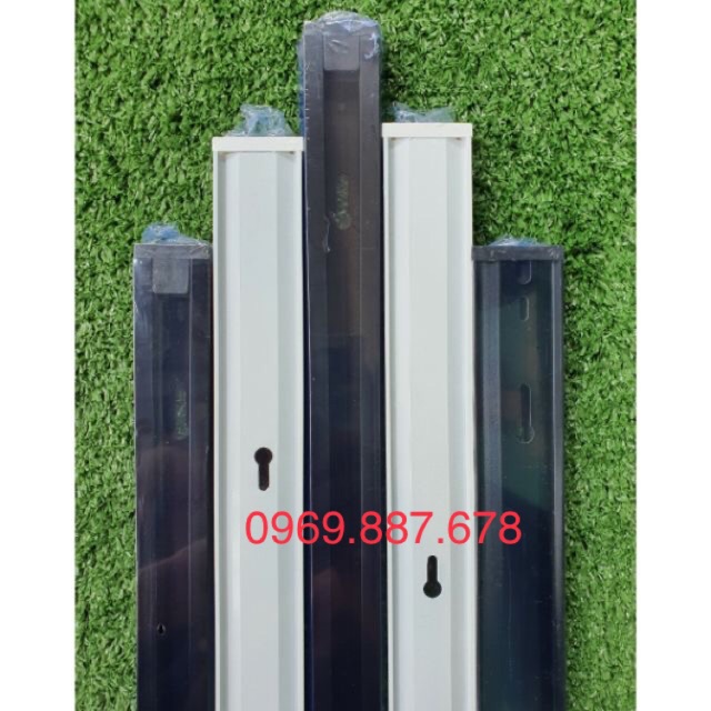 Thanh ray đèn rọi tranh, ray đèn rọi