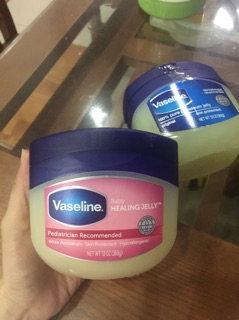 Sáp Dưỡng Ẩm Vaseline 368g Mỹ