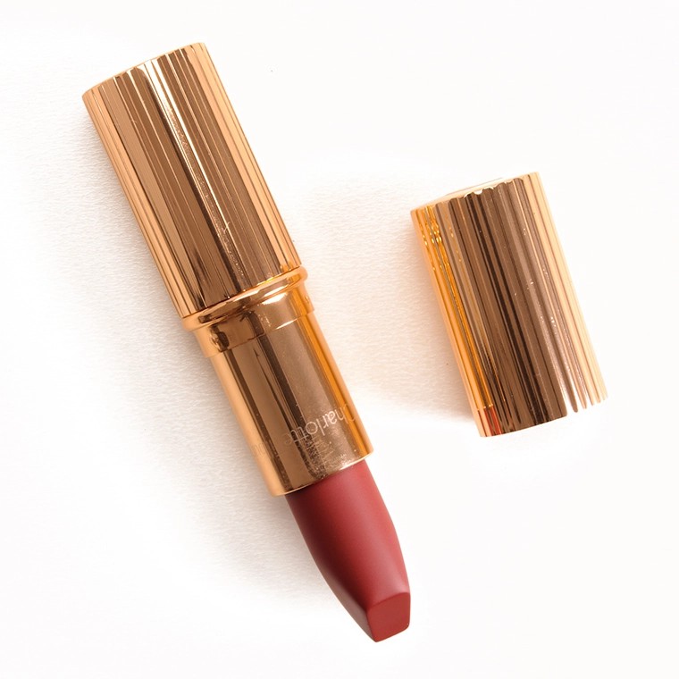 Charlotte Tilbury Walk Of Shame - Son Thỏi Lì Charlotte Tilbury Matte Revolution Lipsticks 3,5g