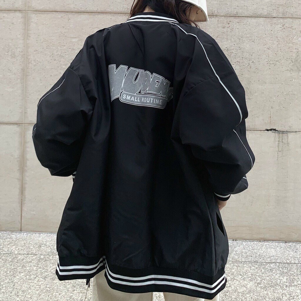 Áo Khoác Dù 2 Lớp, Áo Khoác Bomber In Chữ Chạy Sọc Tay Phong Cách Basic Trẻ Trung Hot Trend Mới