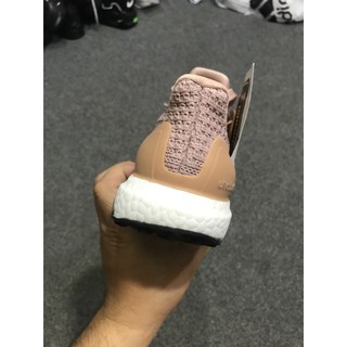 Giày ultra boost hồng đất