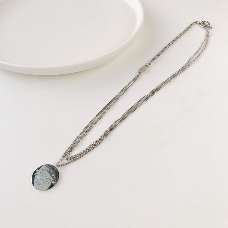 Vòng cổ Bằng Thép Titan Mặt Tròn Khắc Chữ Thời Trang