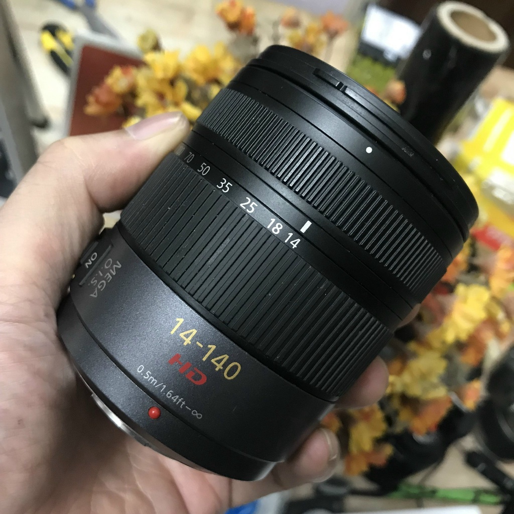 Ống kính Lumix 14-140 hệ M43 của Panasonic
