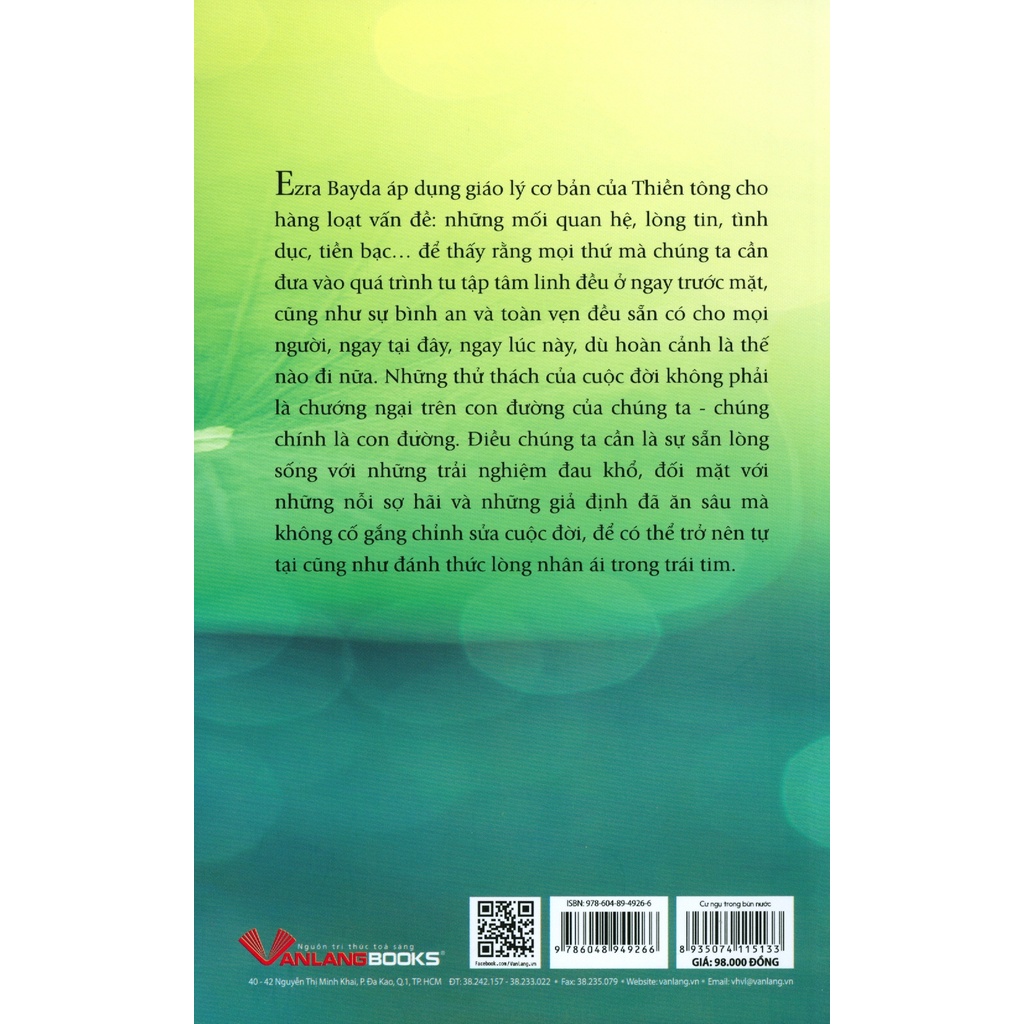 Sách - Cư Ngụ Trong Bùn Nước (Ezra Bayda - Văn Lang)