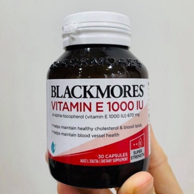 Viên bổ sung VITAMIN E tự nhiên của ÚC Blackmores VITAMIN E 1000IU hộp 30 viên đẹp da, sức khoẻ