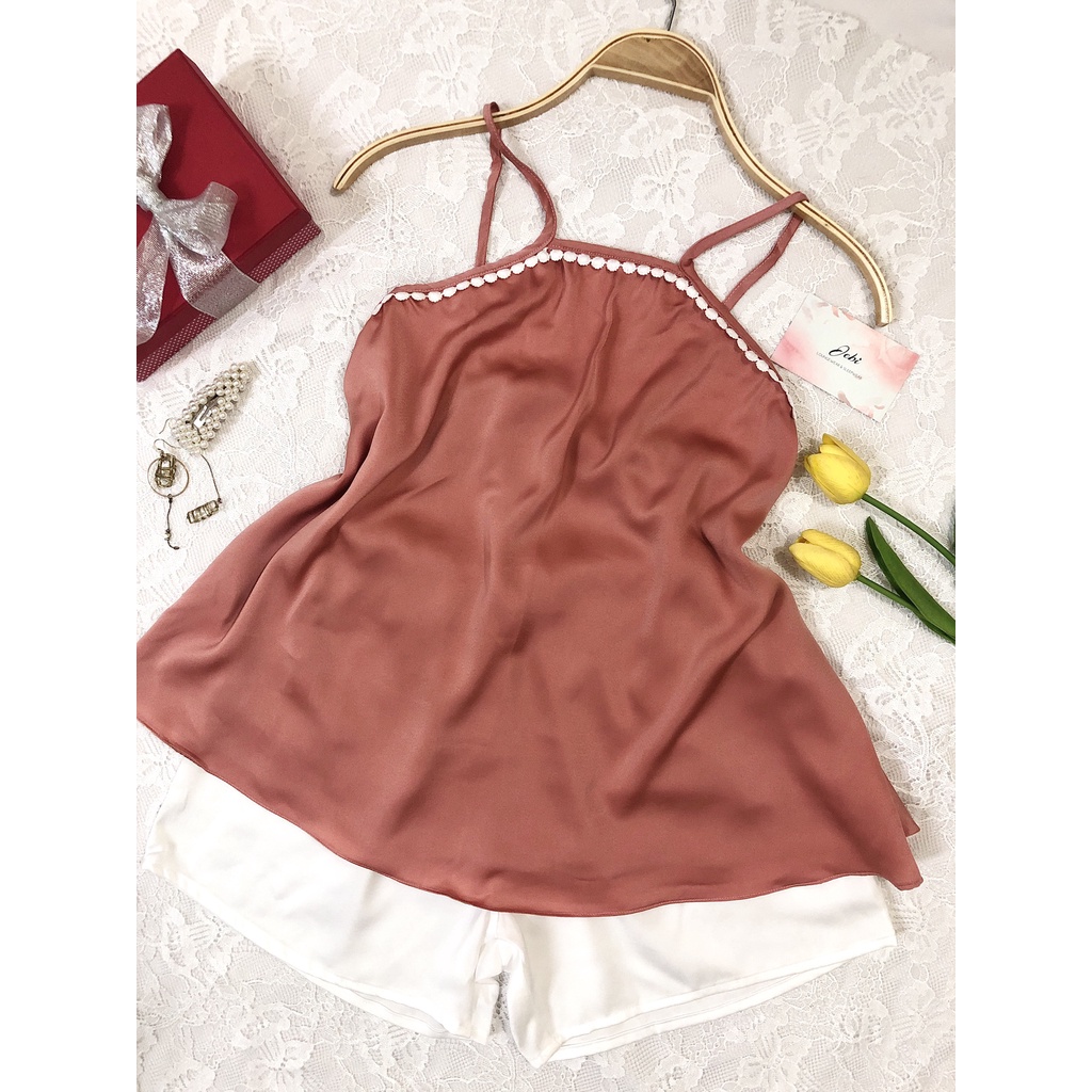 Bộ Yếm Mặc Nhà ♥️ Chất Lụa Hàn Cao Cấp ♥️ Cổ Yếm Quần Đùi