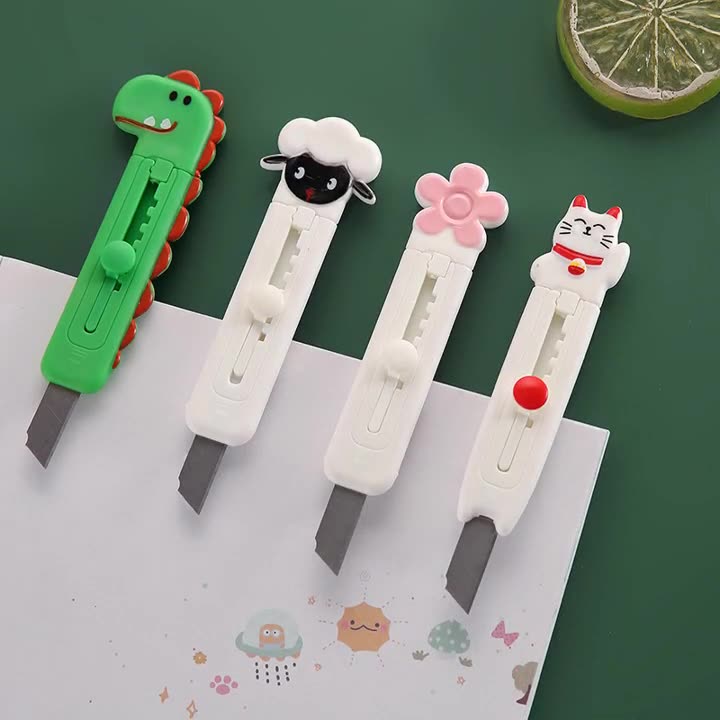 Dao rọc giấy mini NAFENAI họa tiết hoạt hình dễ thương tiện dụng cho học sinh