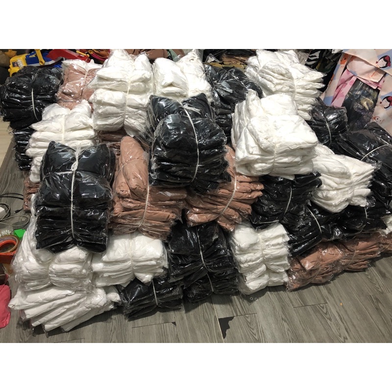 Áo khoát nhẹ tay dài dây kéo kèm nón alohastore1