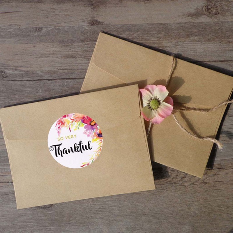 Cuộn 500 hình dán tròn 9 kiểu họa tiết hoa dùng để gói quà dán nhãn niêm phong