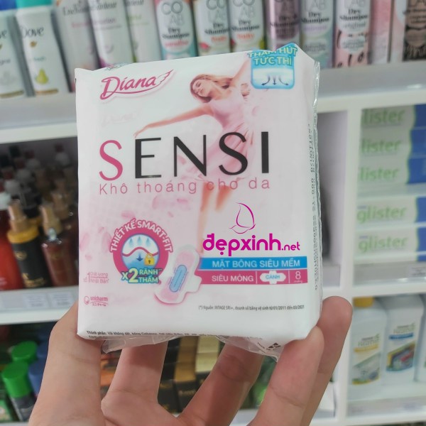 Băng vệ sinh Diana Sensi siêu mỏng cánh 8 miếng