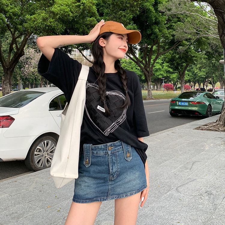 Áo Thun Tay Ngắn Dáng Rộng Đính Đá Thiết Kế Mới Thời Trang Dành Cho Nữ