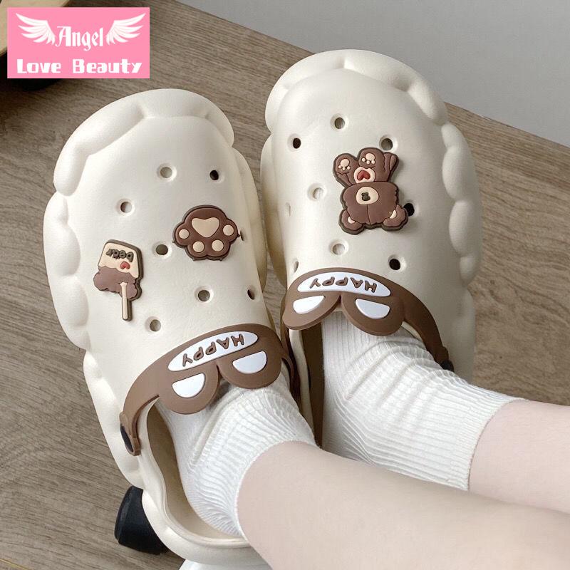 Dép Sandal Đục Lỗ Đế Dày Chống Trượt In Họa Tiết Hoạt Hình Dễ Thương Dành Cho Nữ