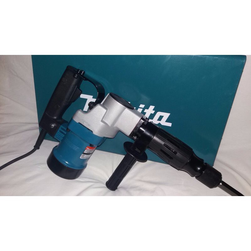 MÁY ĐỤC MAKITA  17 LY ._ 1350W