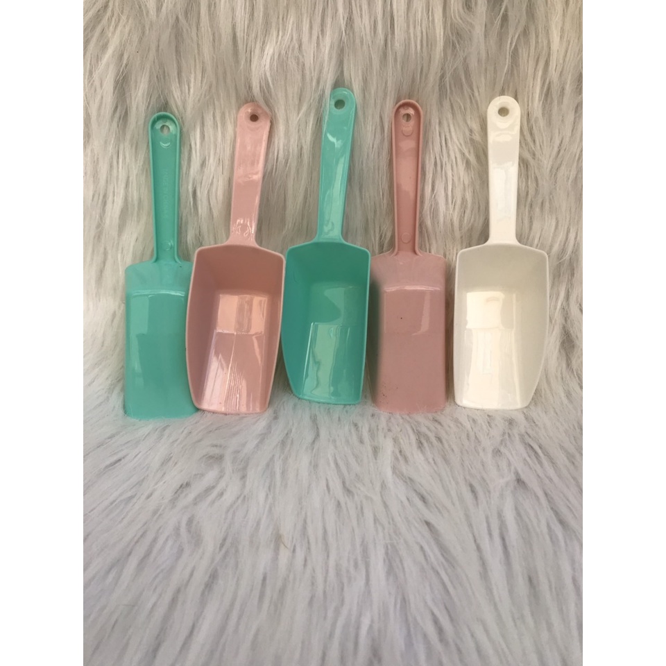 Xẻng xúc thức ăn cho chó mèo