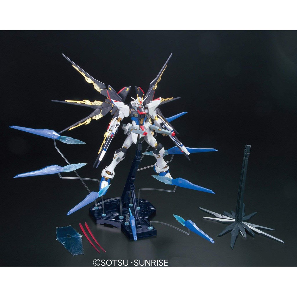 [Bandai] Mô hình lắp ráp ZGMF-X20A Strike Freedom Gundam Full Burst Mode (MG) (Gundam Model Kits)