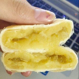Bánh pía sầu riêng ạ8