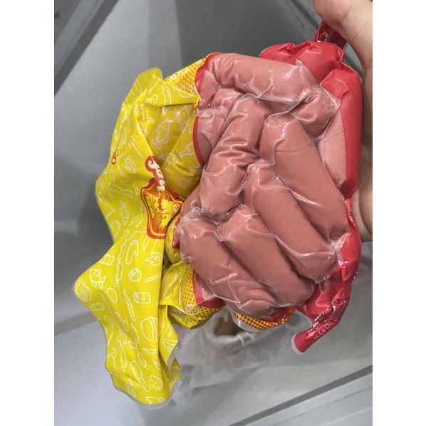 XÚC XÍCH CP VEALZ 500g , XÚC XÍCH ĐÔNG LẠNH CP CÁC LOẠI