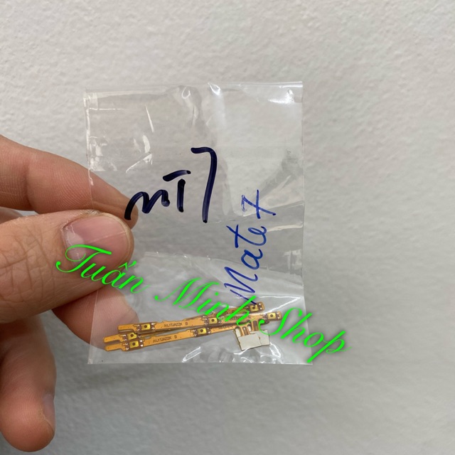 Cáp nguồn Volume Huawei Mate 7
