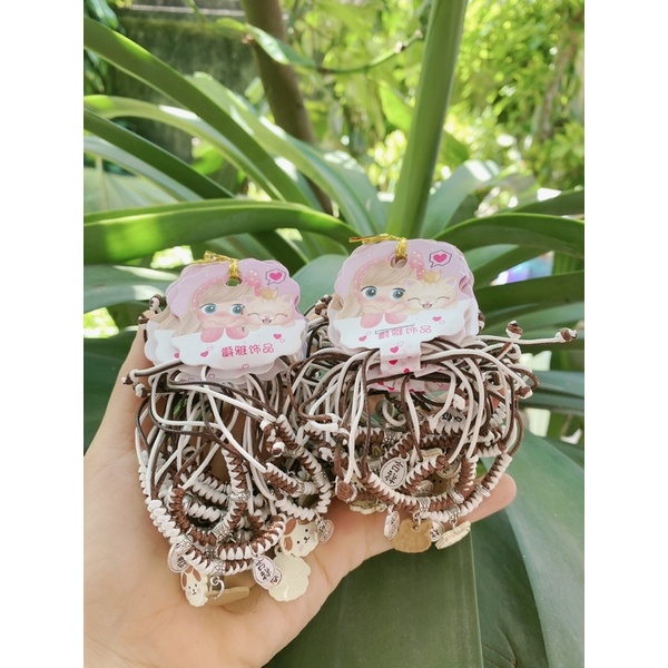 Vòng tay màu sắc