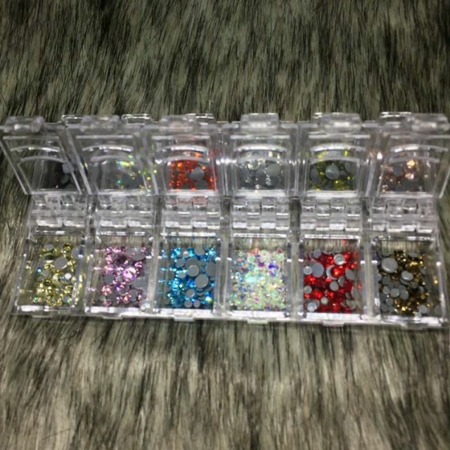 Khay 12 Ô Đựng Đá, Charm... Nail