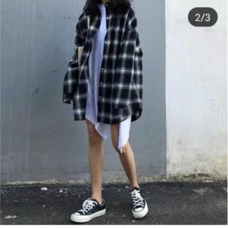 Áo sơ mi kẻ đen