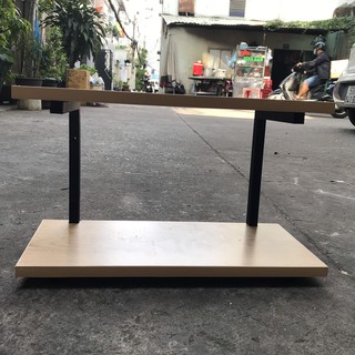 Kệ gỗ treo trường 2 tầng