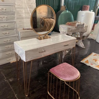 Bàn phấn cực đẹp giá mềm