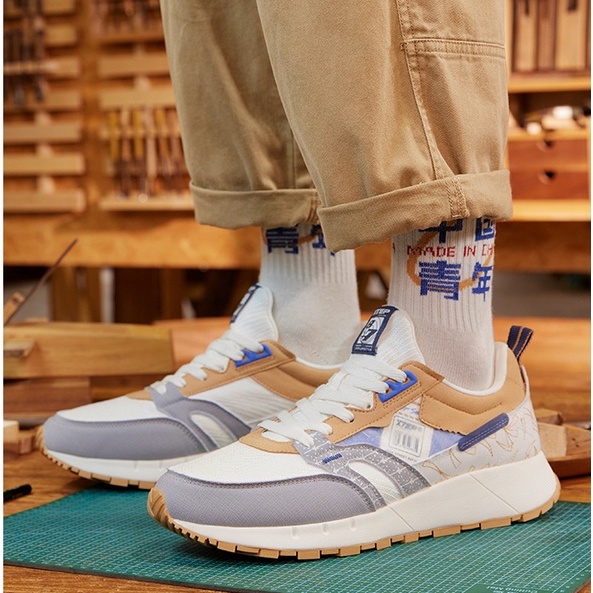 Giày Thể Thao Phong Cách Retro Thoáng Khí Mềm Mại Cho Nam