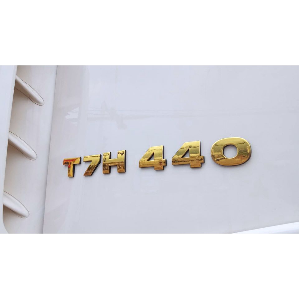 Chữ Sitrak bạc, vàng, Chữ T7H 440 bạc vàng, giá trên là từng chữ mua cả bộ chọn thêm