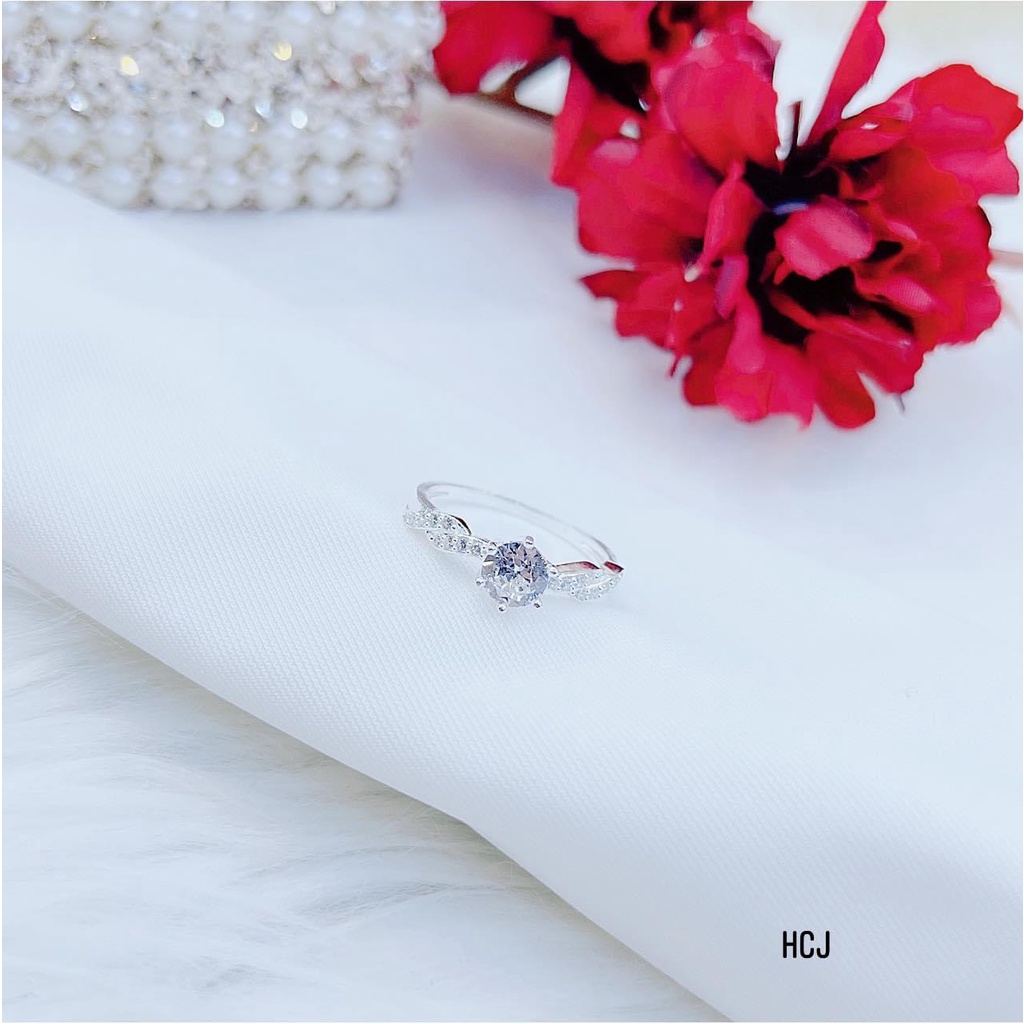 Nhẫn nữ bạc thật mẫu thân xoắn đính đá trắng đẹp - Kho sỉ bạc Nhất Linh