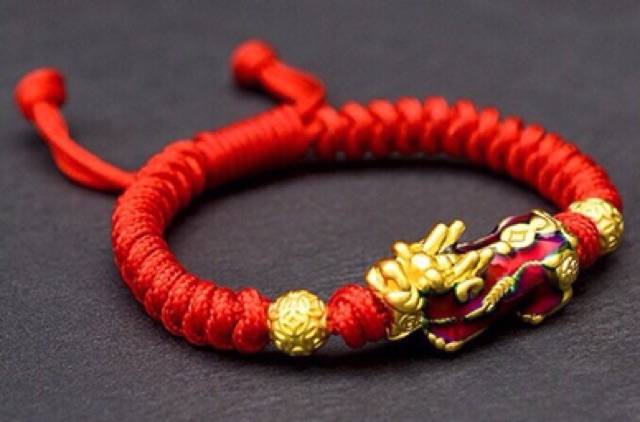 Vòng Tay Chỉ Đỏ Thái Mix Tỳ Hưu Đổi Màu Theo Nhiệt Độ | BigBuy360 - bigbuy360.vn