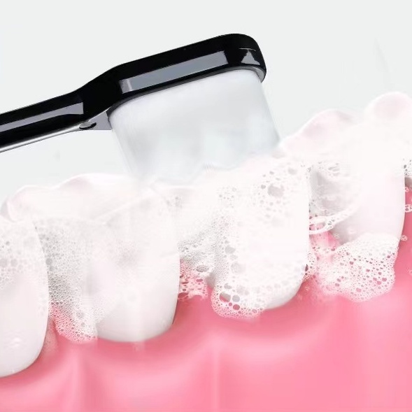 Bàn Chải Đánh Răng Micron Nhật Bản