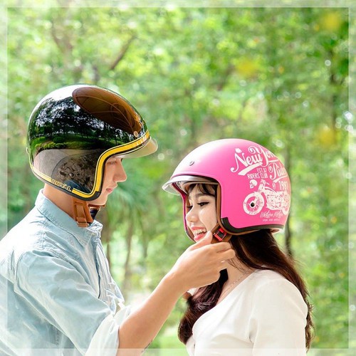 [Chính hãng] Nón bảo hiểm kính âm Royal M139 V10 đen (tặng balo rút)