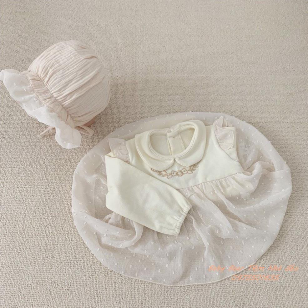 Set váy body chip tiểu thư phong cách Hàn Quốc kèm mũ bèo cho bé gái thêu hoa ngực voan xòe