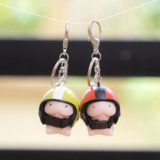combo 2 cái Móc khóa hình bé ciu đội nón bảo hiểm (màu nón ngẫu nhiên) squishyshop664