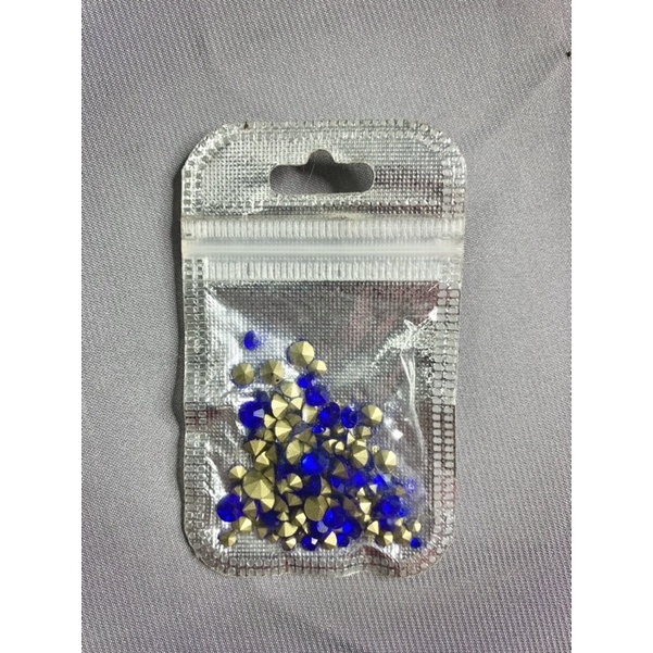 Đá chân nhọn nail đính móng tay - Phan Dũng